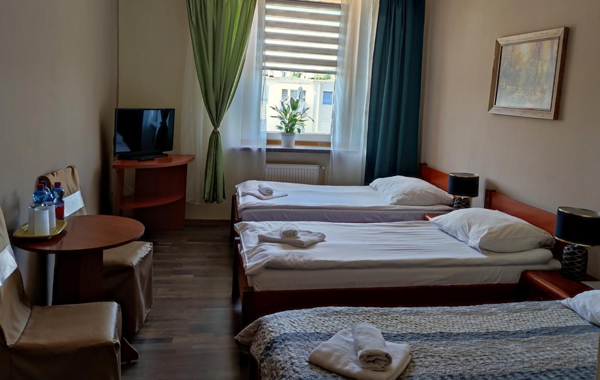 Hotel Piast ニサ 部屋 写真